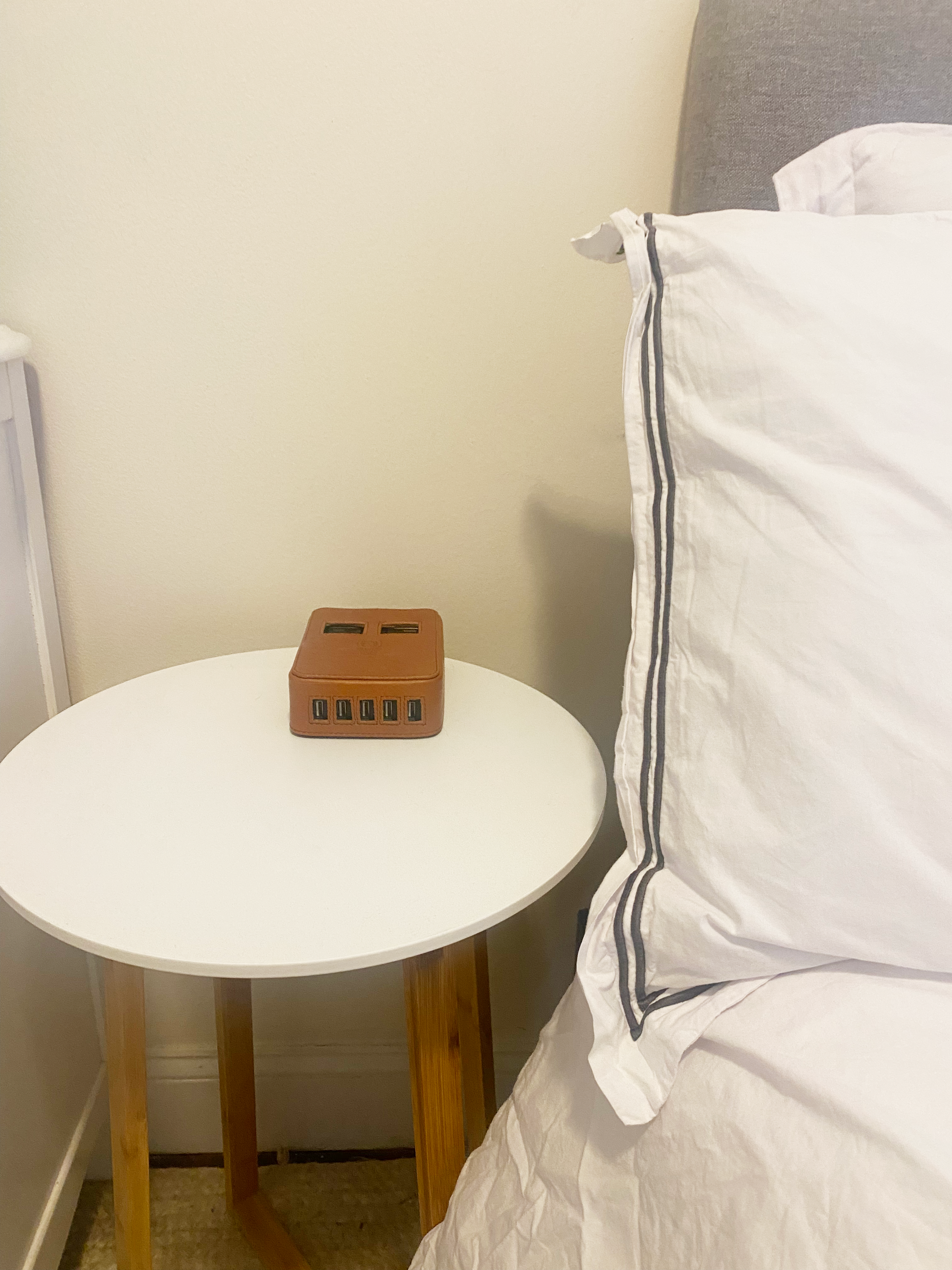 GUS Hospitality — Power Hub with Customizable Genuine Leather Cover