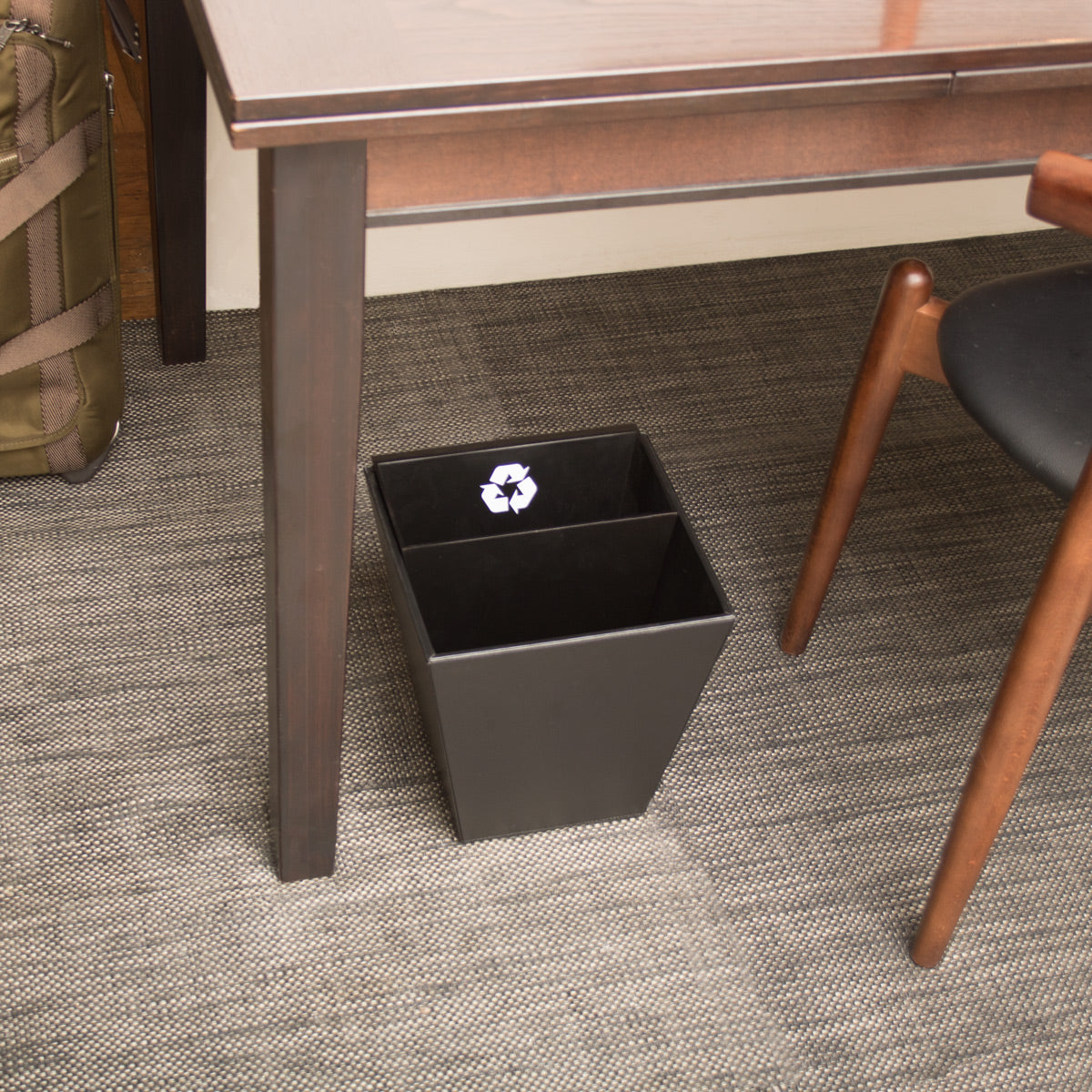 Divided waste and recycle bin in faux leatherette black and MDF, with recycle symbol